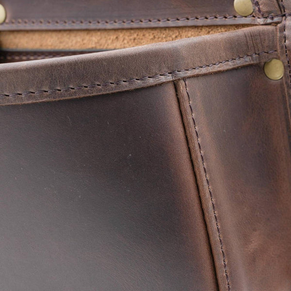 Shotgun Cartridge Pouch Vintage Brown Leather Holds 50 x 12 Gauge Shells.
